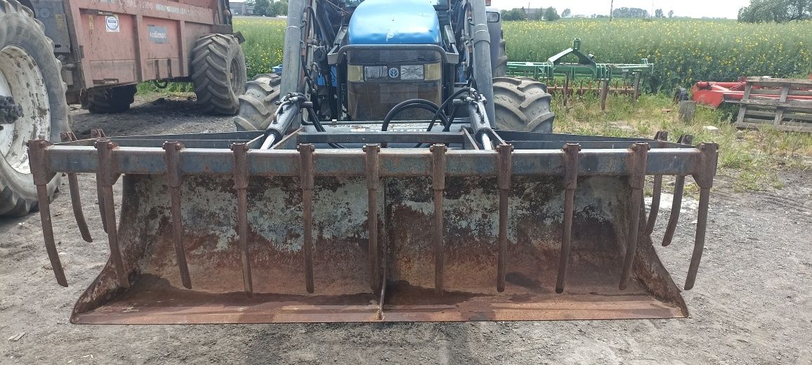 New holland 8260 / tm 115 / tm 120  turem mailleux mx 120