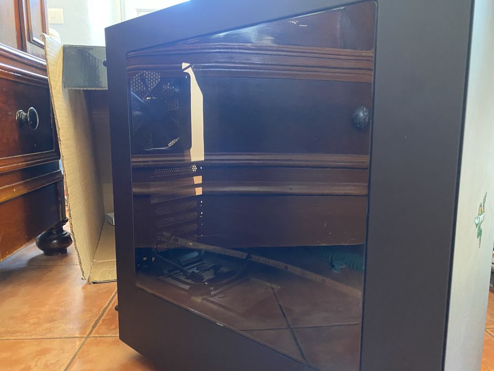 Caixa NZXT S340 Razer Edition Mid Tower