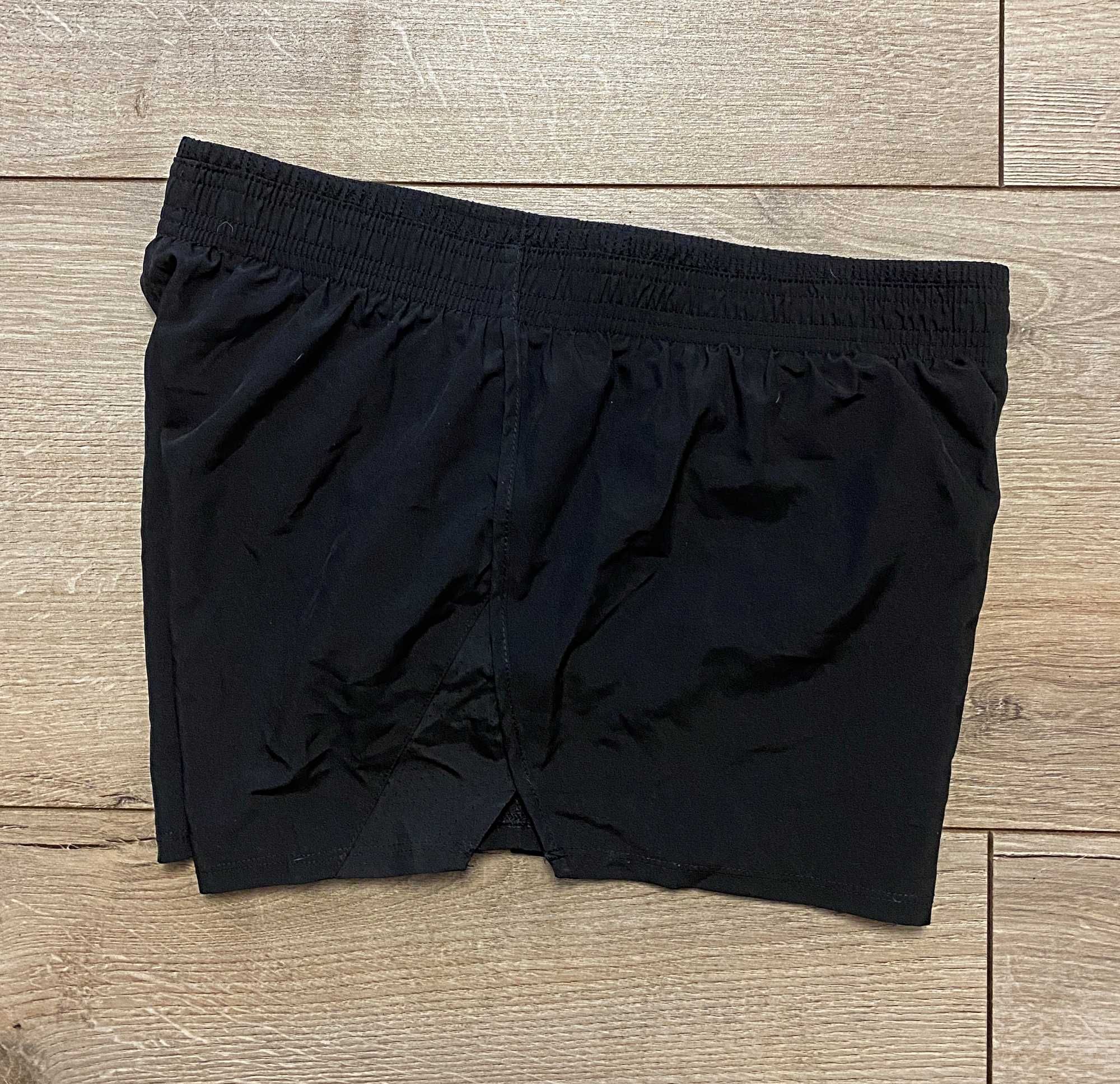 Женские беговые шорты Nike Swoosh Run Short