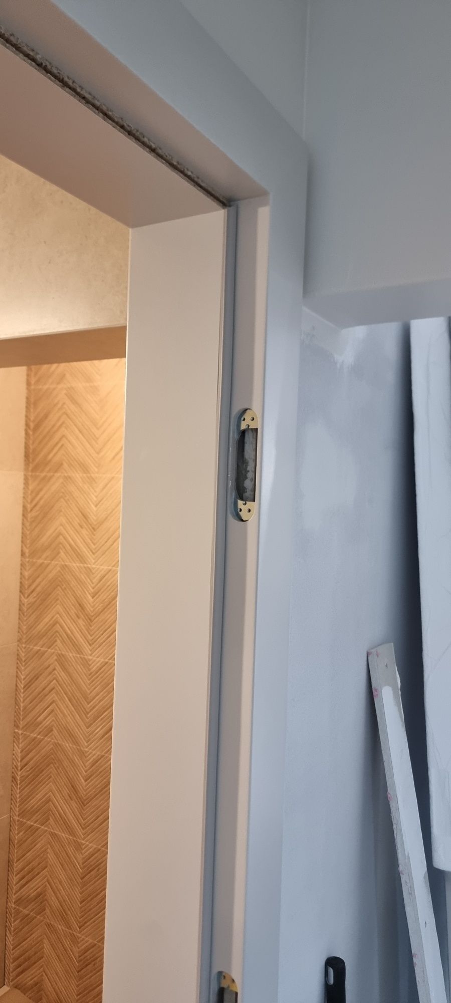 Drzwi lewe rewersyjne 70cm wewnętrzne PORTA Grande A.O + osścieżnice