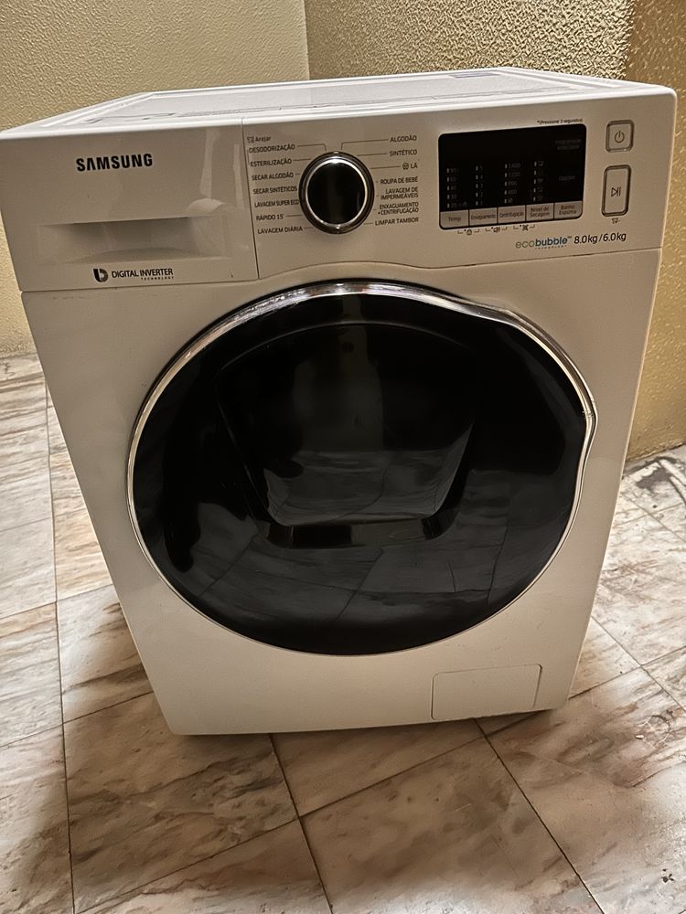Maquina lavar e secar roupa