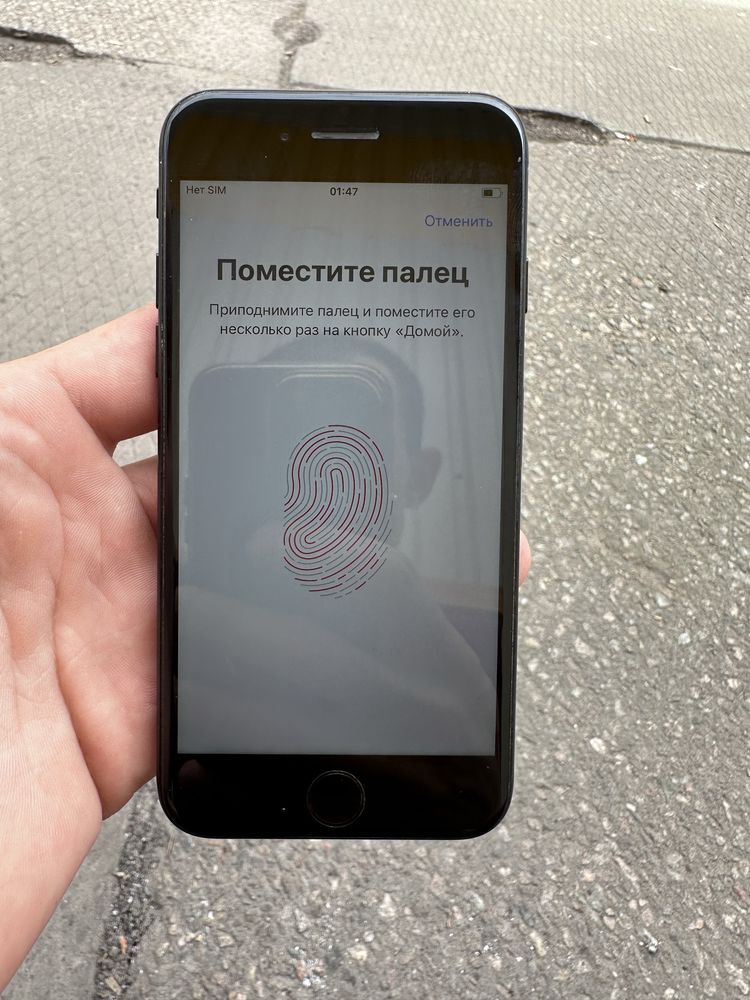Продам iPhone 7 на 32Gb