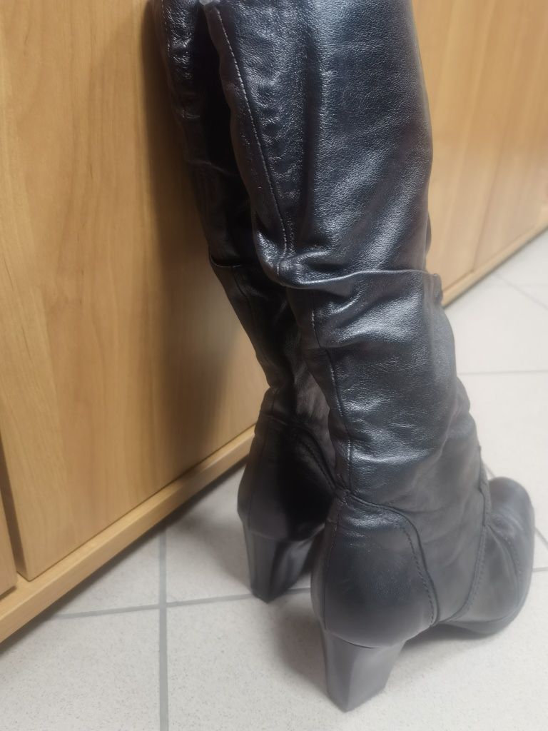 Buty jesienno zimowe damskie skórzane kozaki 37 skóra naturalna