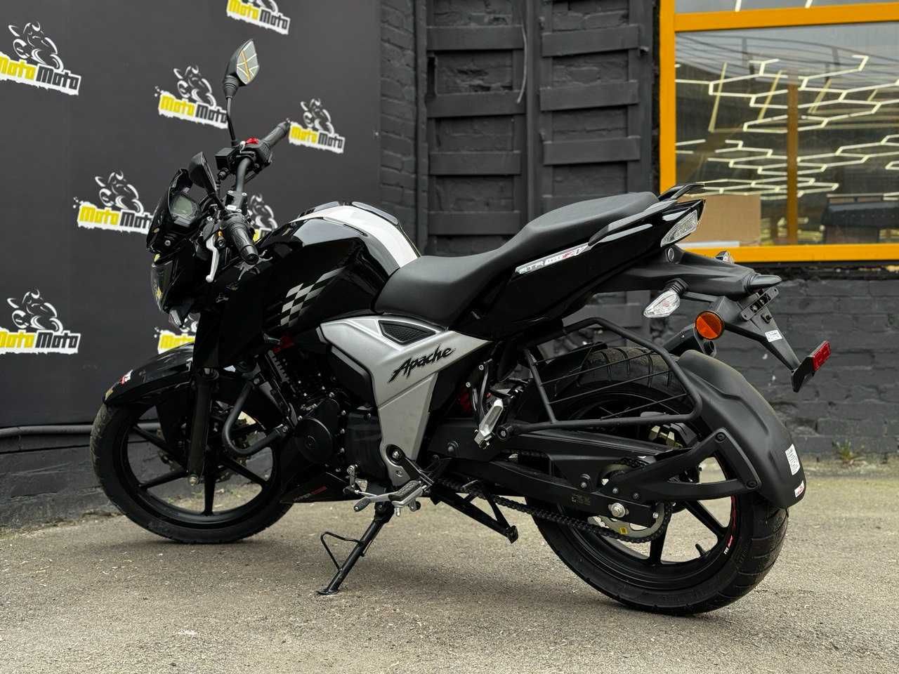 Мотоцикл TVS Apache RTR 160 EFI 4V ABS