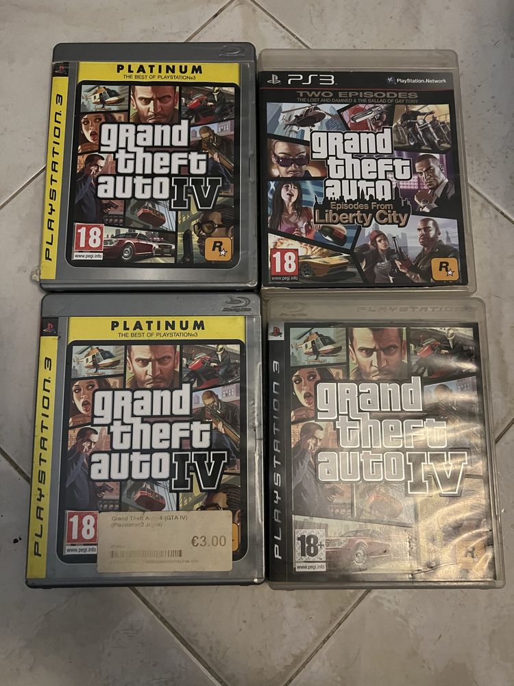 Playstation 3 com comando e jogos!