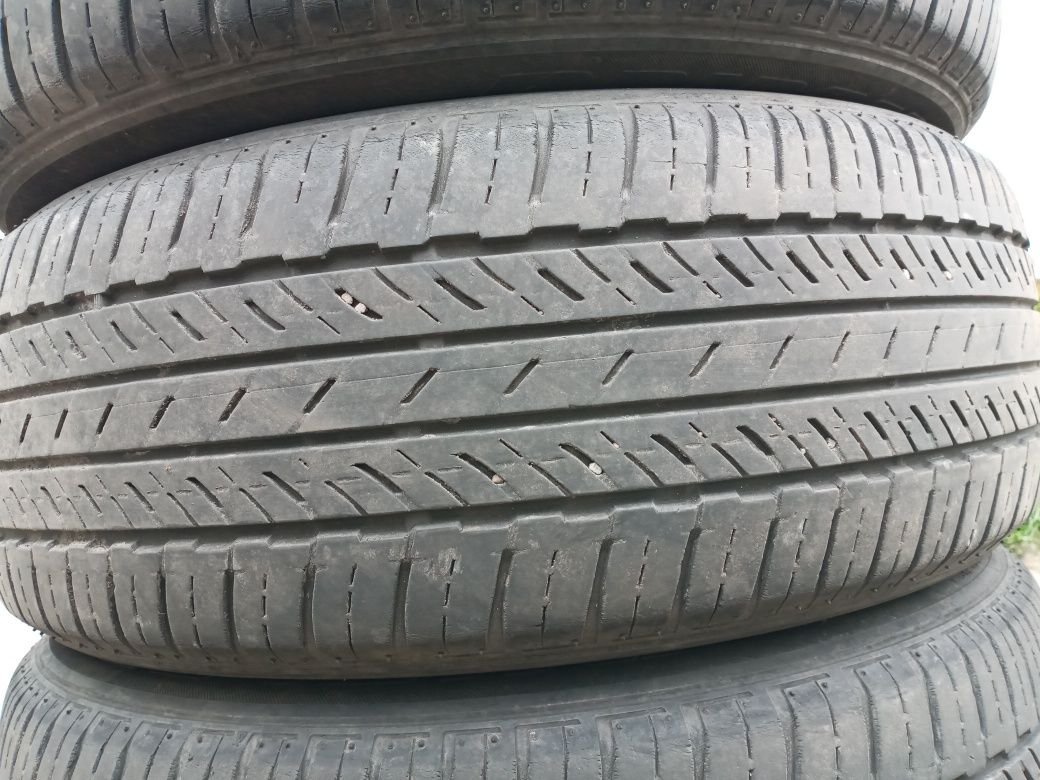 225 55 18 Bridgestone 2017 г. 5 мм цена за штуку