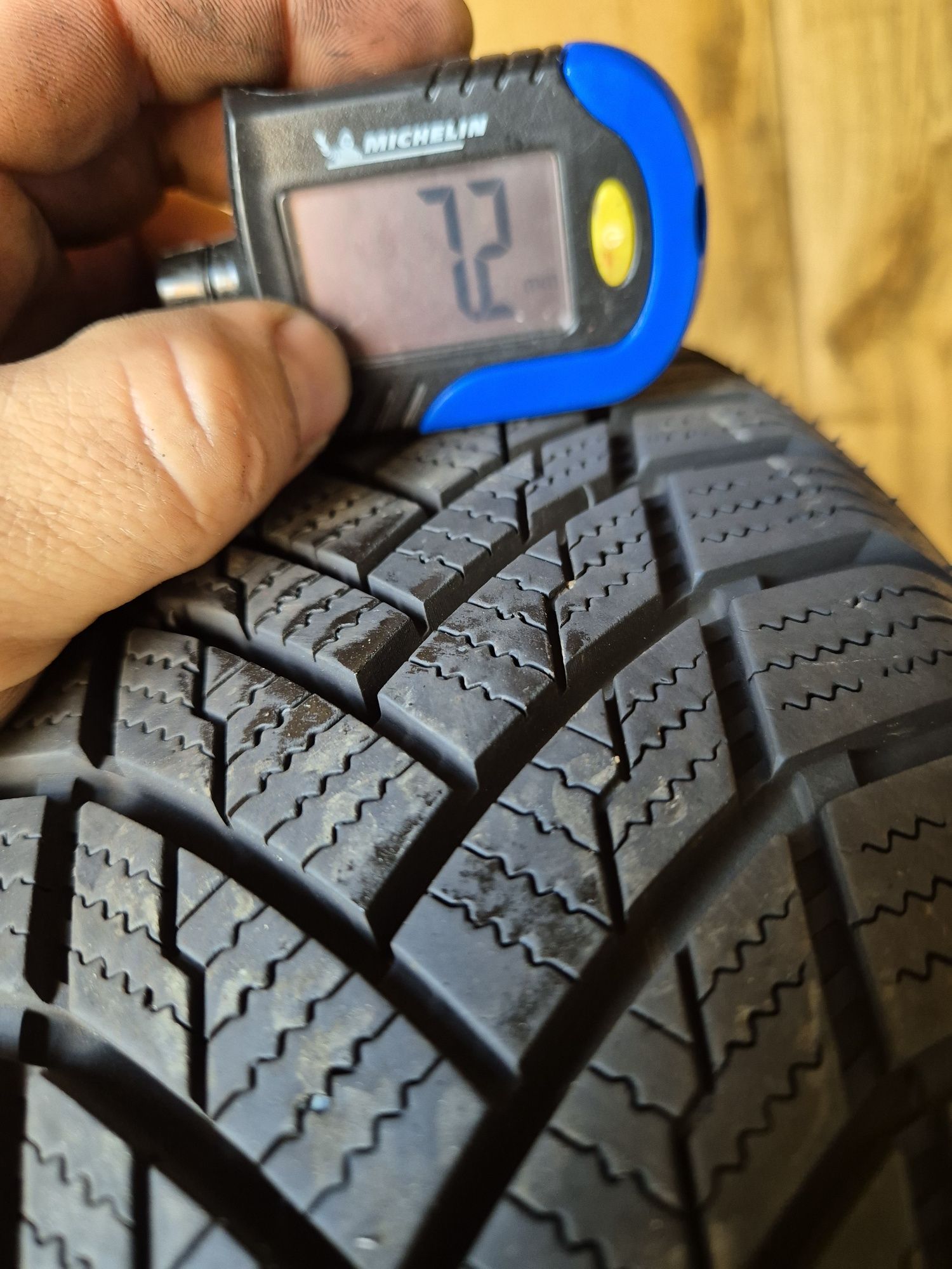 145/65/15 Tourador Para Zima 7mm 23r