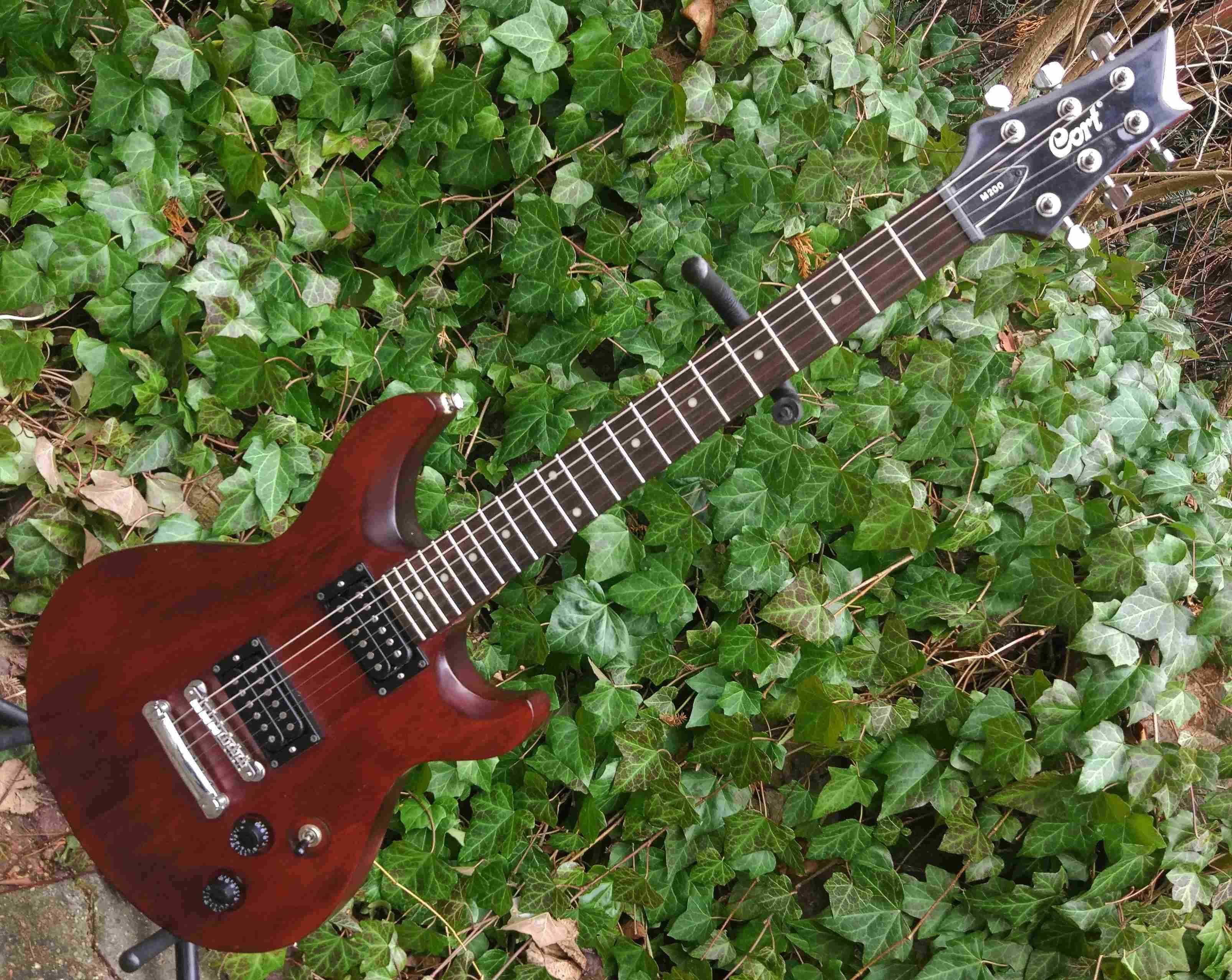 Gitara elektryczna Cort M200