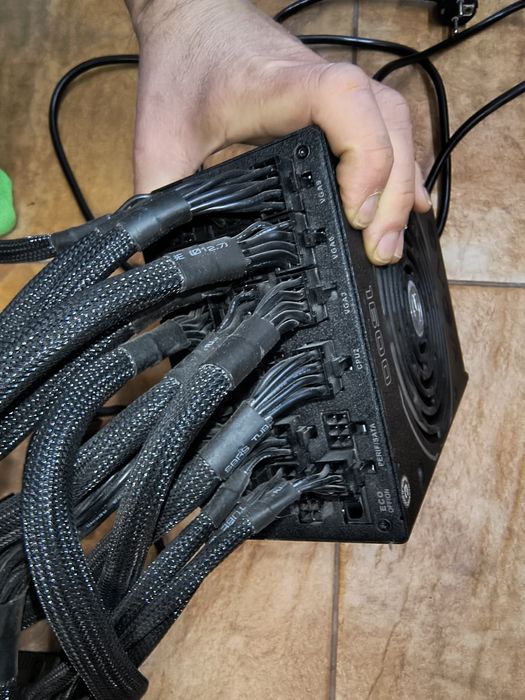 Zasilacz komputerowy ATX 1600W EVGA Supernova T2 - 80 plus titanium