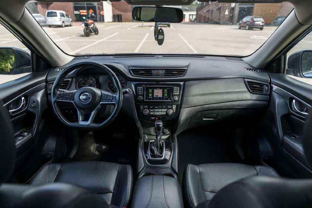 Продаю Nissan Rogue 2018 року (2.5 л., бензин)