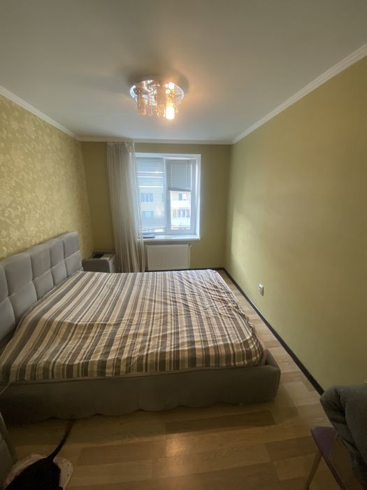 Продаж 2 к. Озерна