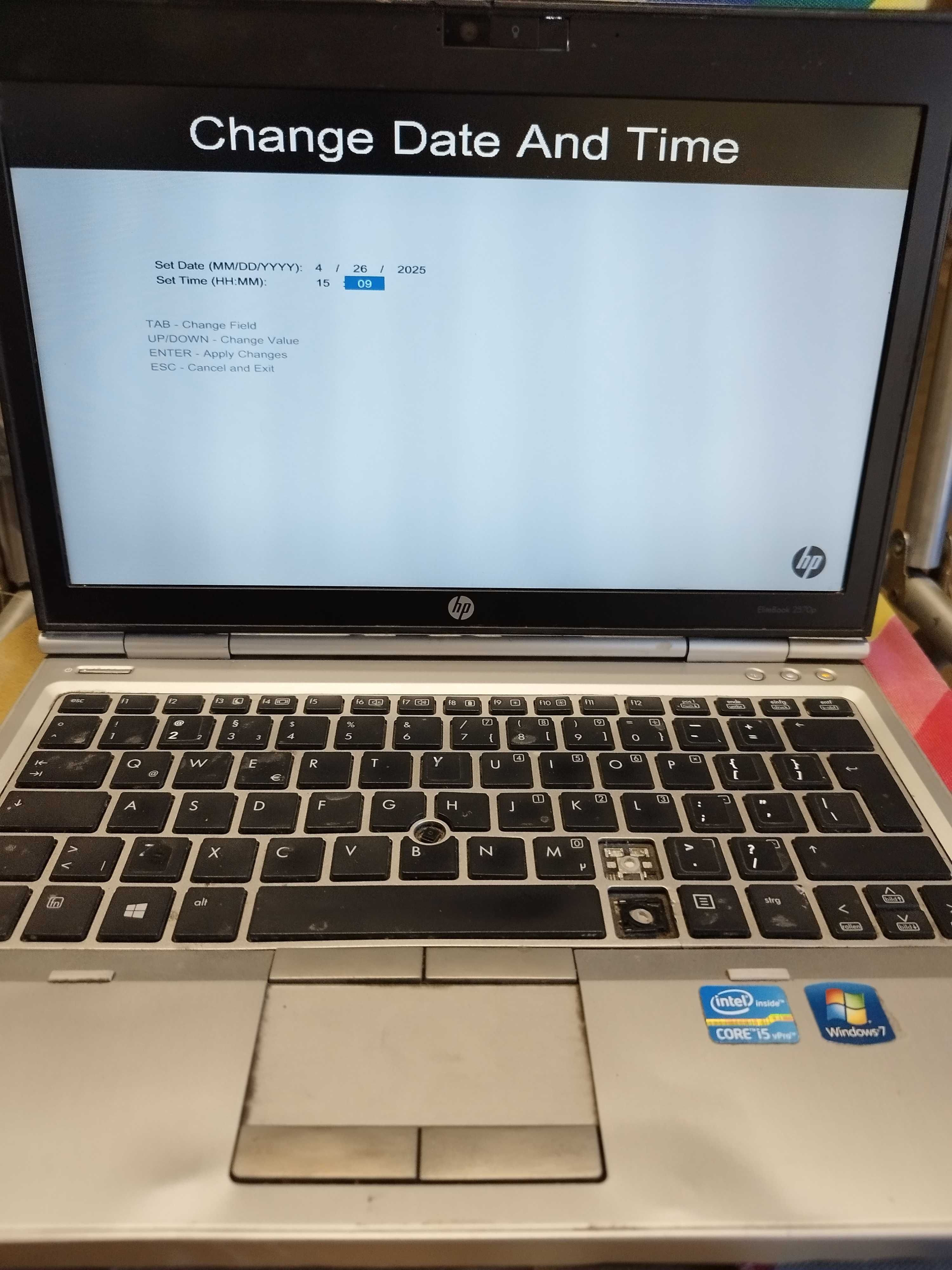 Laptop HP EliteBook 2570p 12,1" Intel Core i5-33200M 4 GB RAM / 0 GB