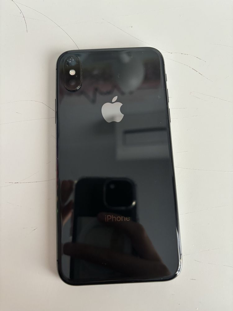 iPhone X - 256GB - usado