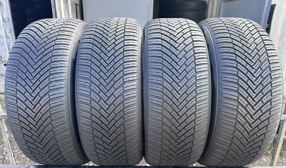 235/50R19 Continental 235 50 19 Всесизонні