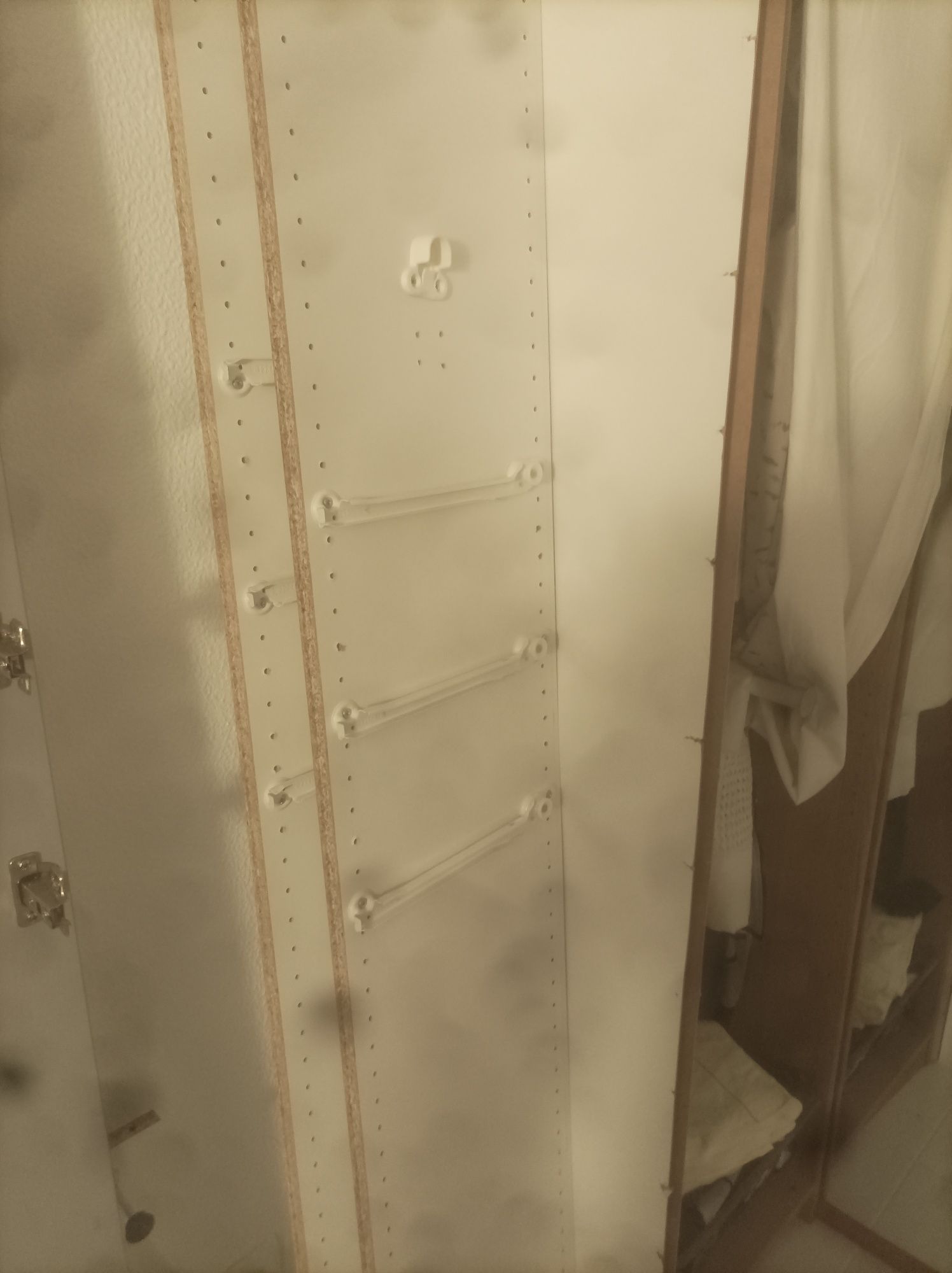 Ikea PAX 75/35/236 com gavetas e prateleiras