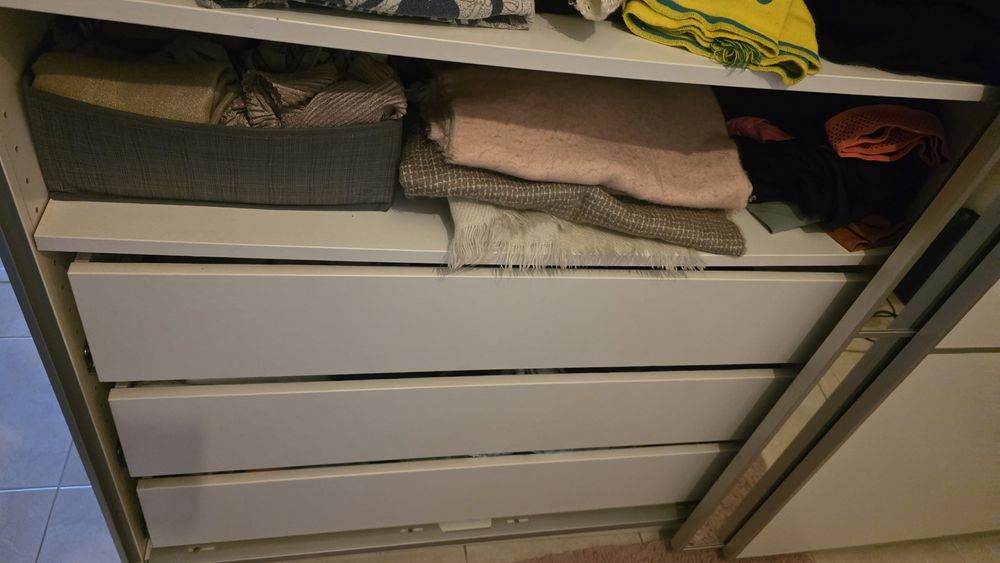 Armario pax com porta espelho