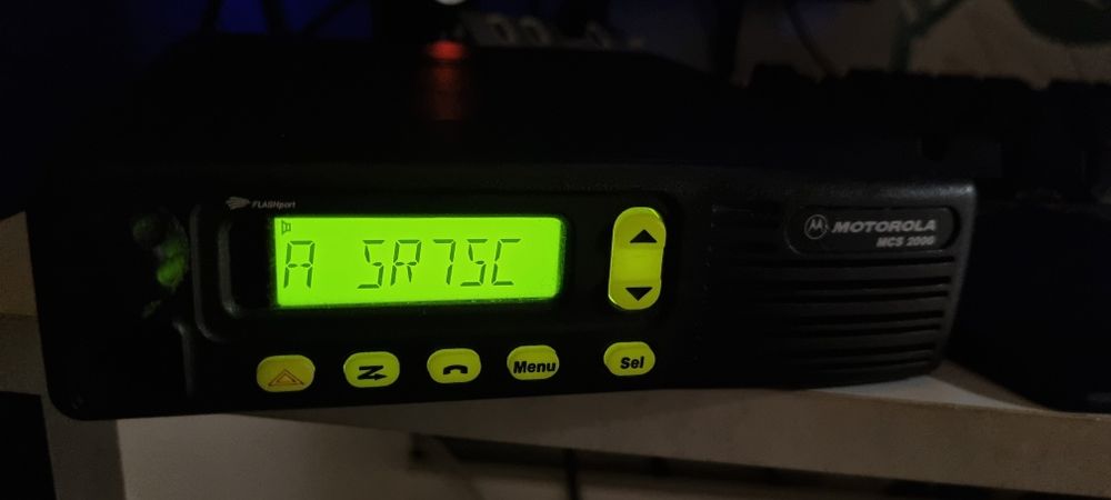 Radiotelefon Motorola MCS2000  UHF 25W krótkofalowka