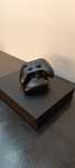 Xbox one x 1tb z 2 padami