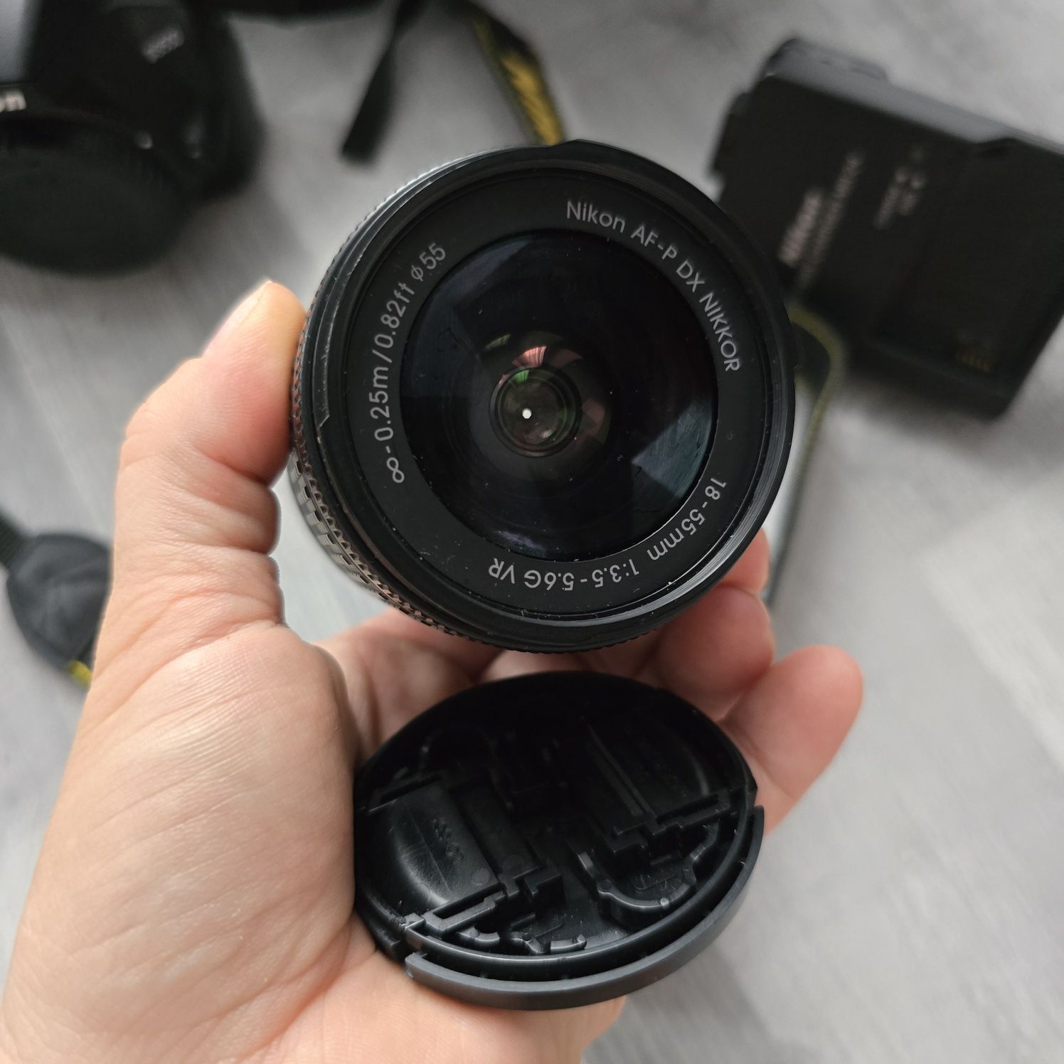 Aparat lustrzanka Nikon D3500 obiektyw torba zestaw