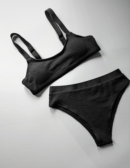 Strój kąpielowy bikini dwuczęściowy kostium minimalizm kryjący wysoki