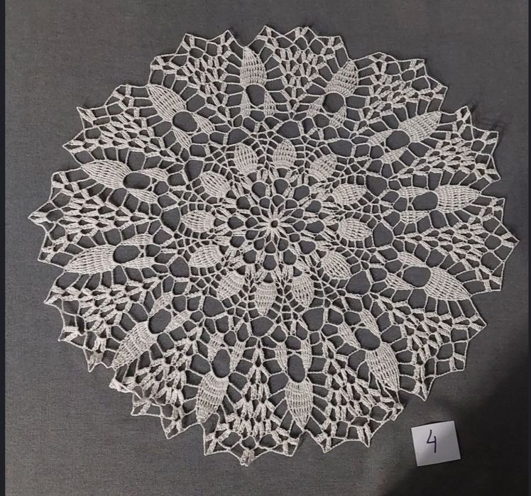 Serwetka obrus szydełkowy okrągły