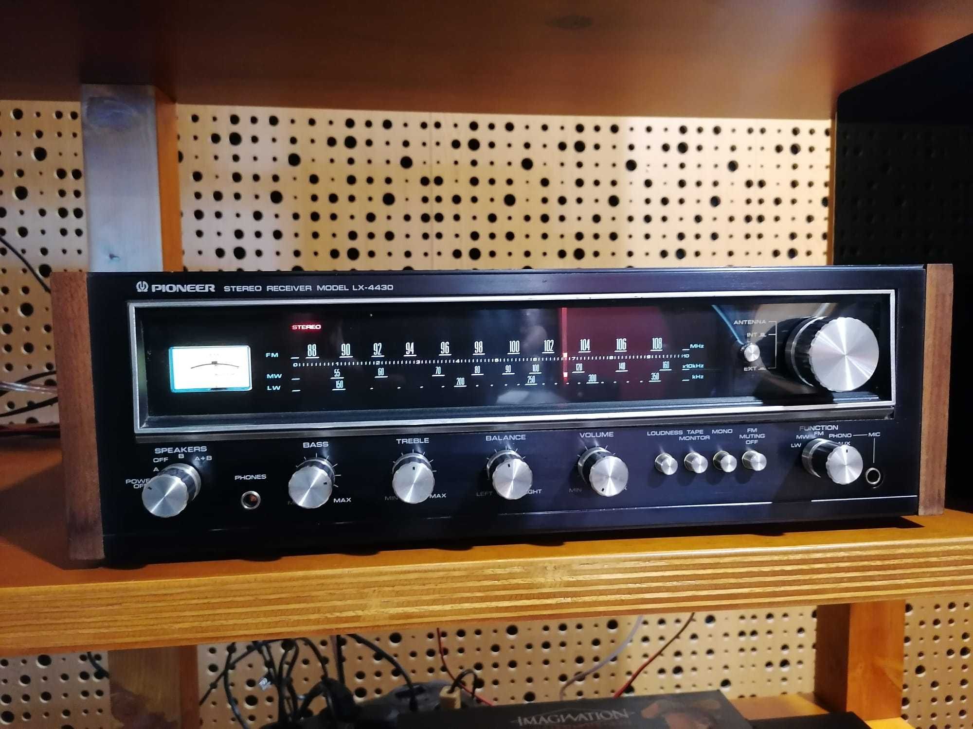 Pioneer - LX-4430