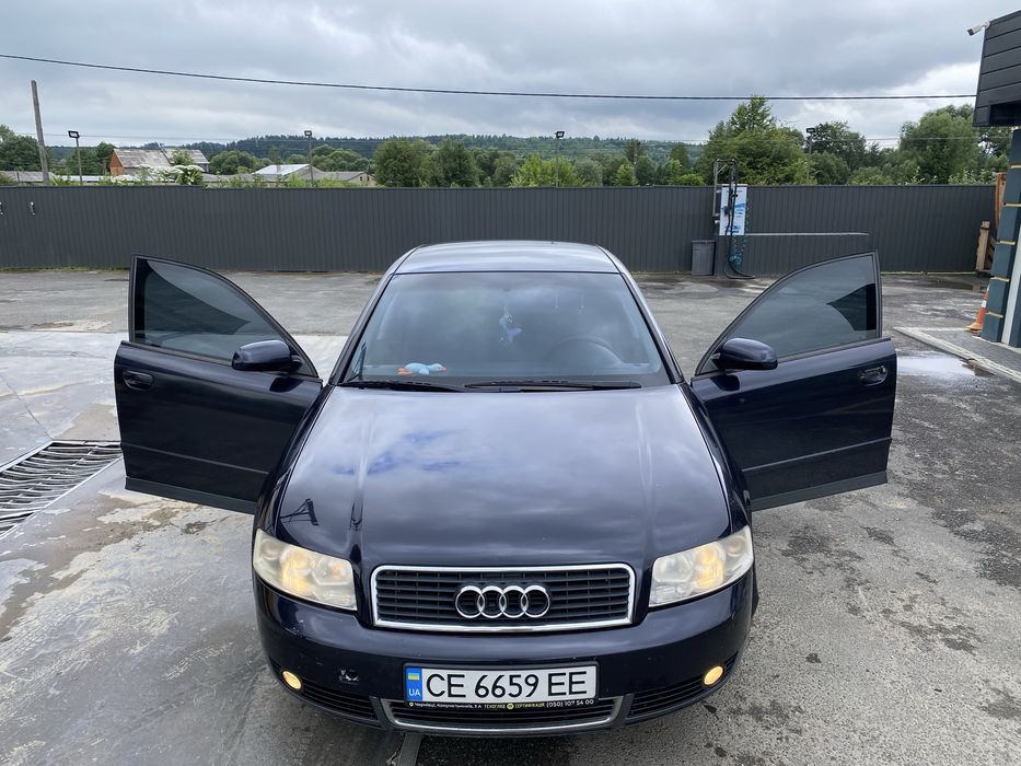 Audi A4 1.6 бензин