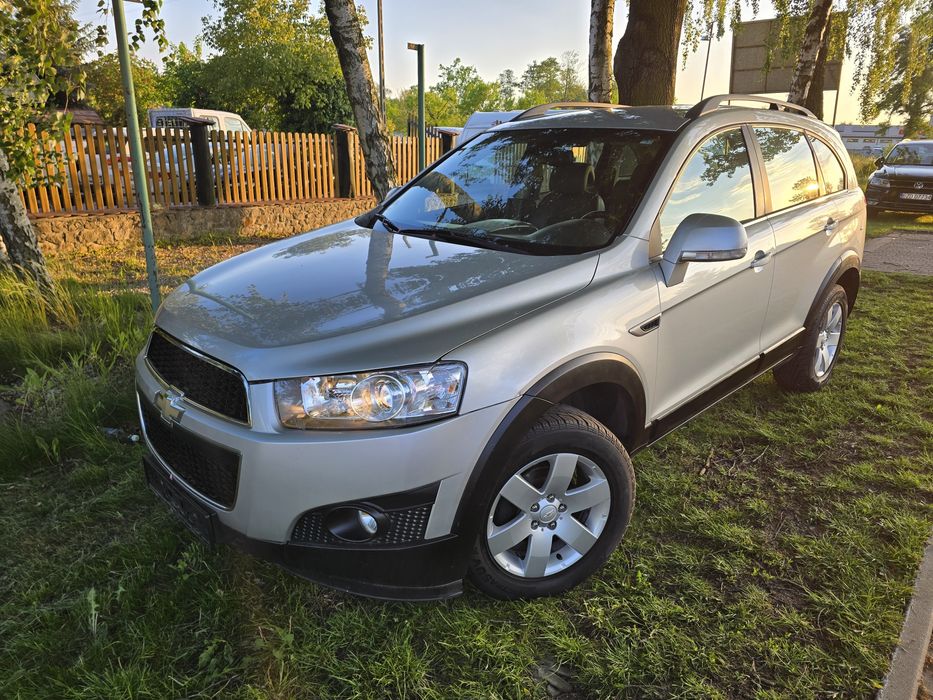 2011r 2.4b 7 osobowy 167 tys km nawigacja pdc DVD klimatyzacja