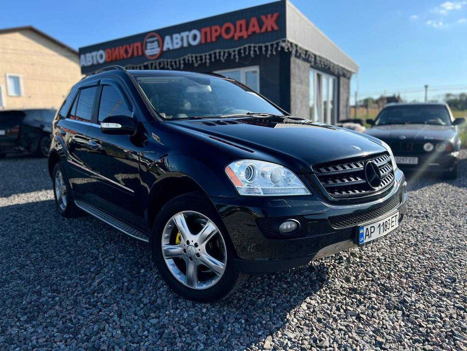 Mercedes-Benz ML 500 Рік: 2007 5.5 газ/бензин
