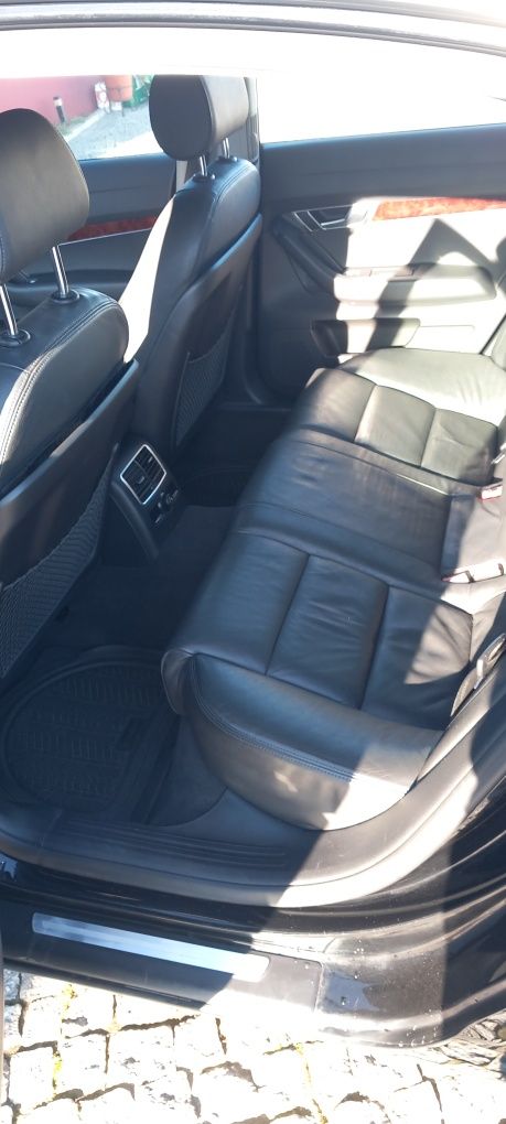 Vendo Audi A6 2.4
