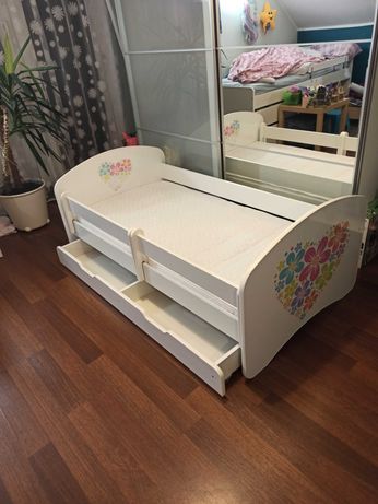 Łóżko dla małej księżniczki ,materac ,szuflada na pościel + gratisy