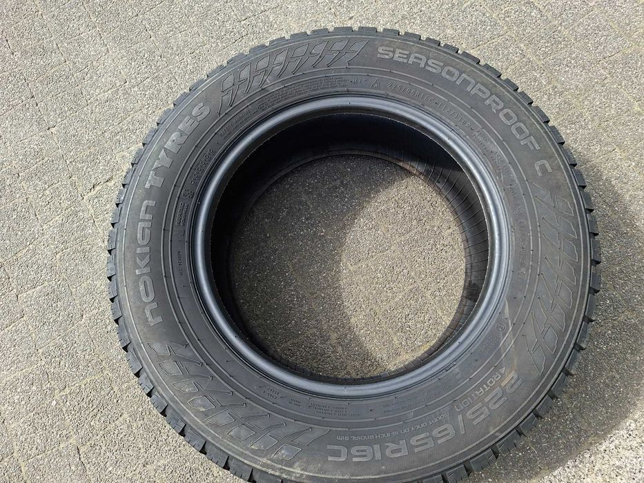 225/65R16c 112/110R Nokian Seasonsproof C pojedyn dostawcza całoroczna