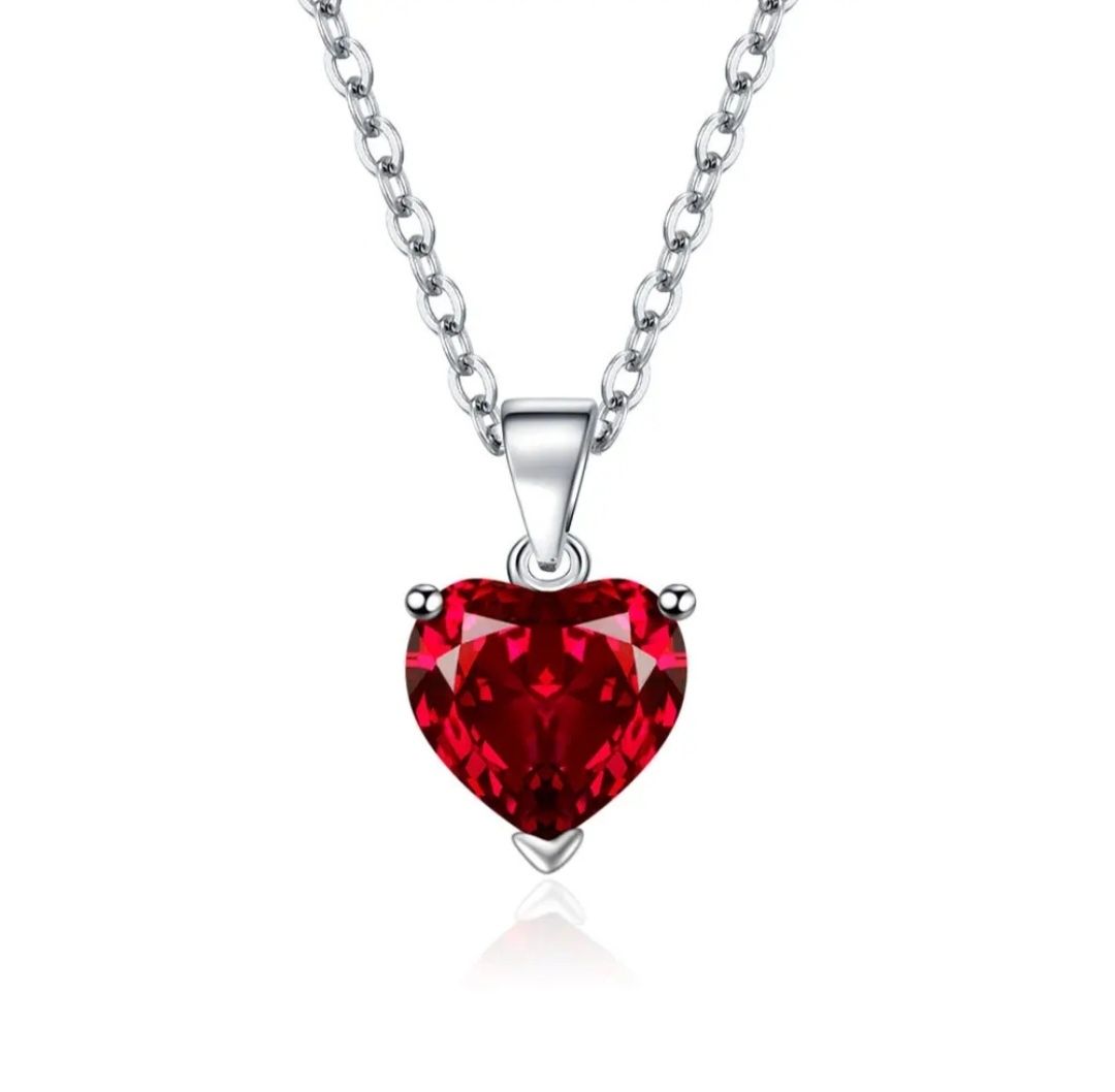 Walentynkowy srebrny komplet biżuterii z sercem
