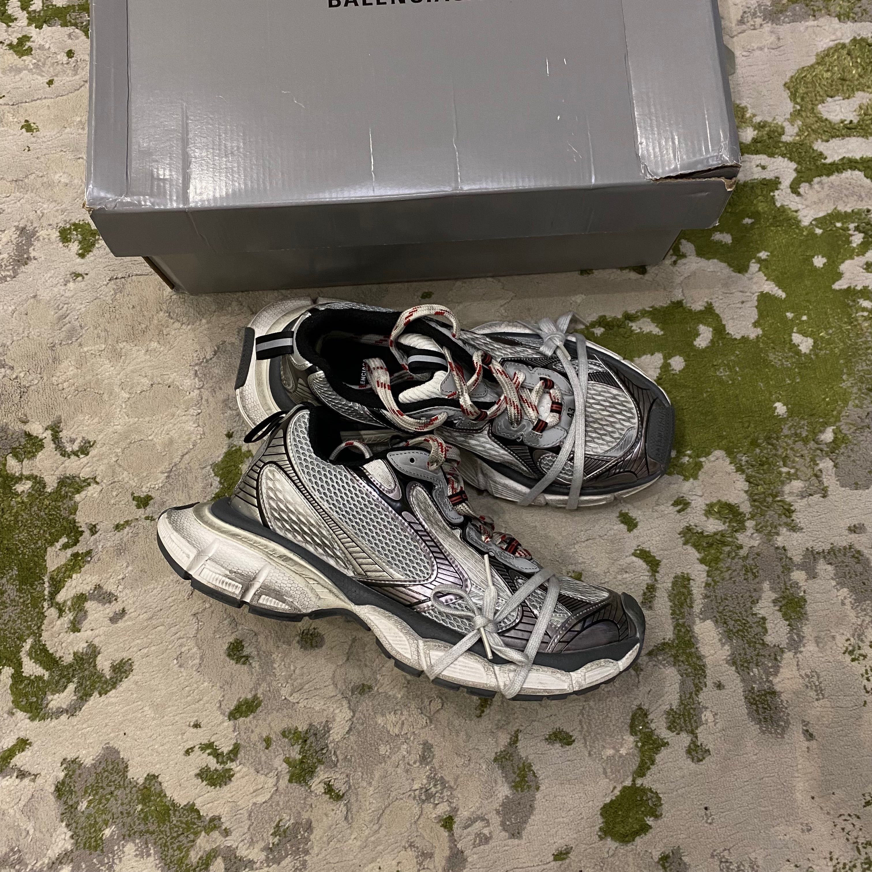 Balenciaga 3XL Grey Silver Black