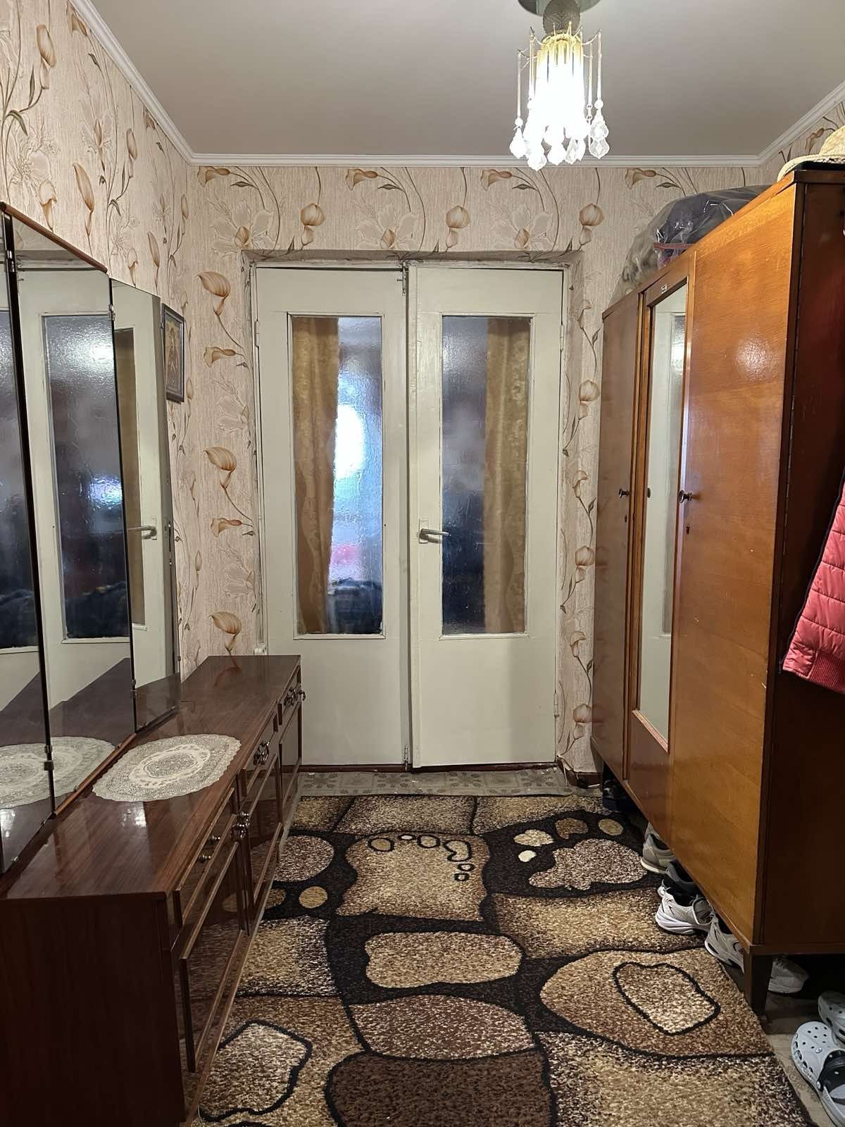 2 кімнатна квартира, автономка, 2 поверх, Срібне