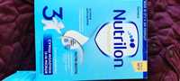 Молочная сухая смесь Nutrilon Premium+ 3, вага 600 грам суміш