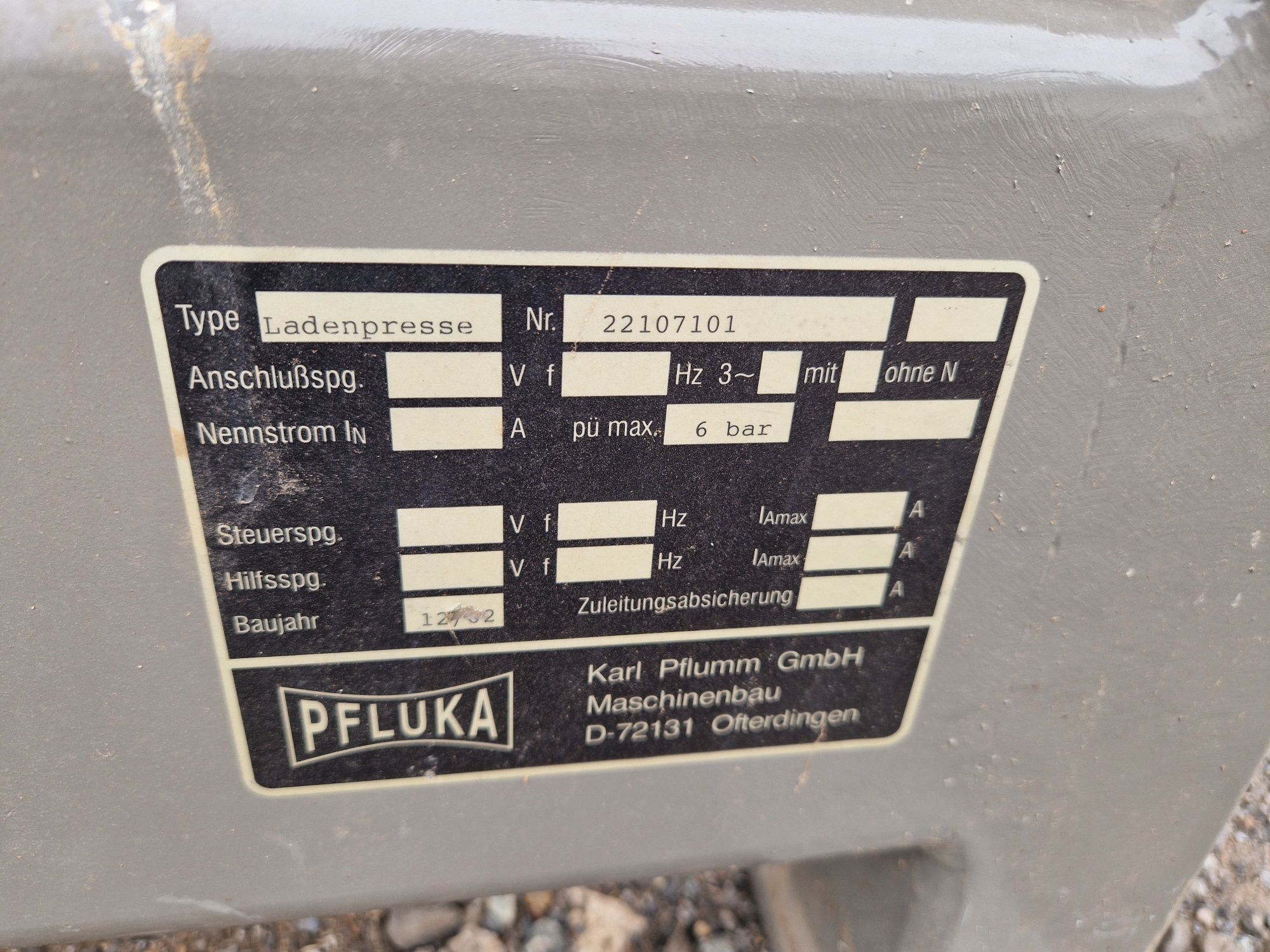 Prasa ramowa pneumatyczna do szuflad mepla blum