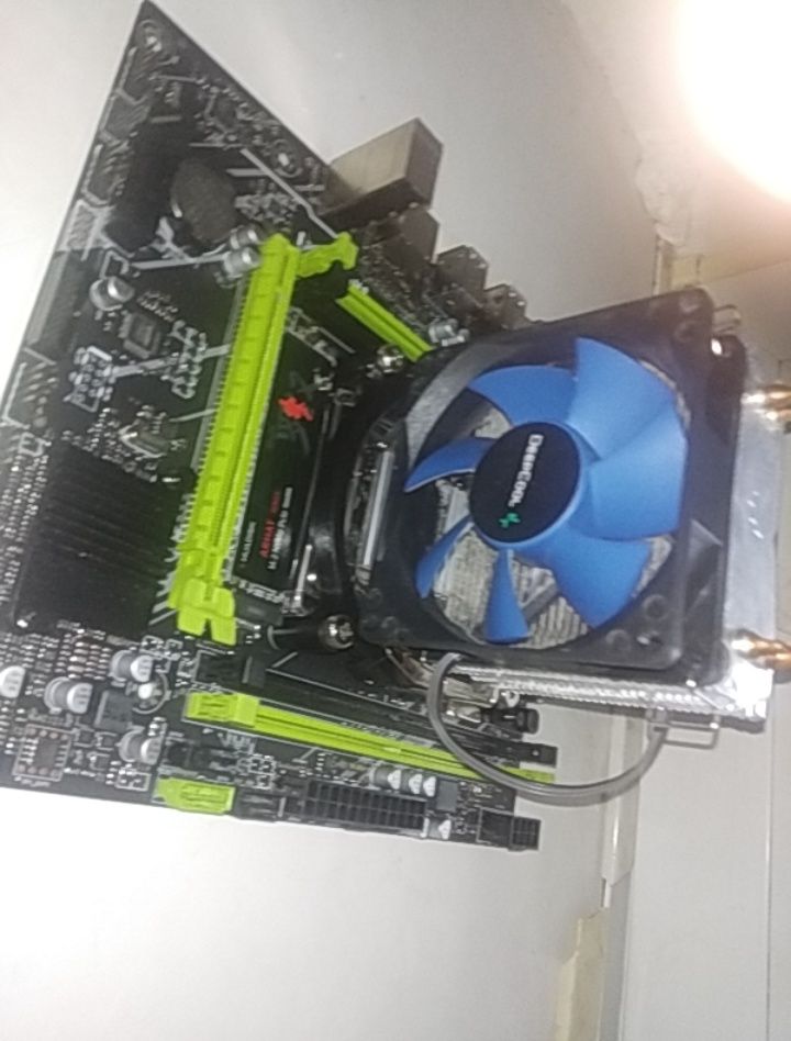 Комплект  Zsus x99 материнка, процессор xeon-e5 2630 V4, кулер deepcol