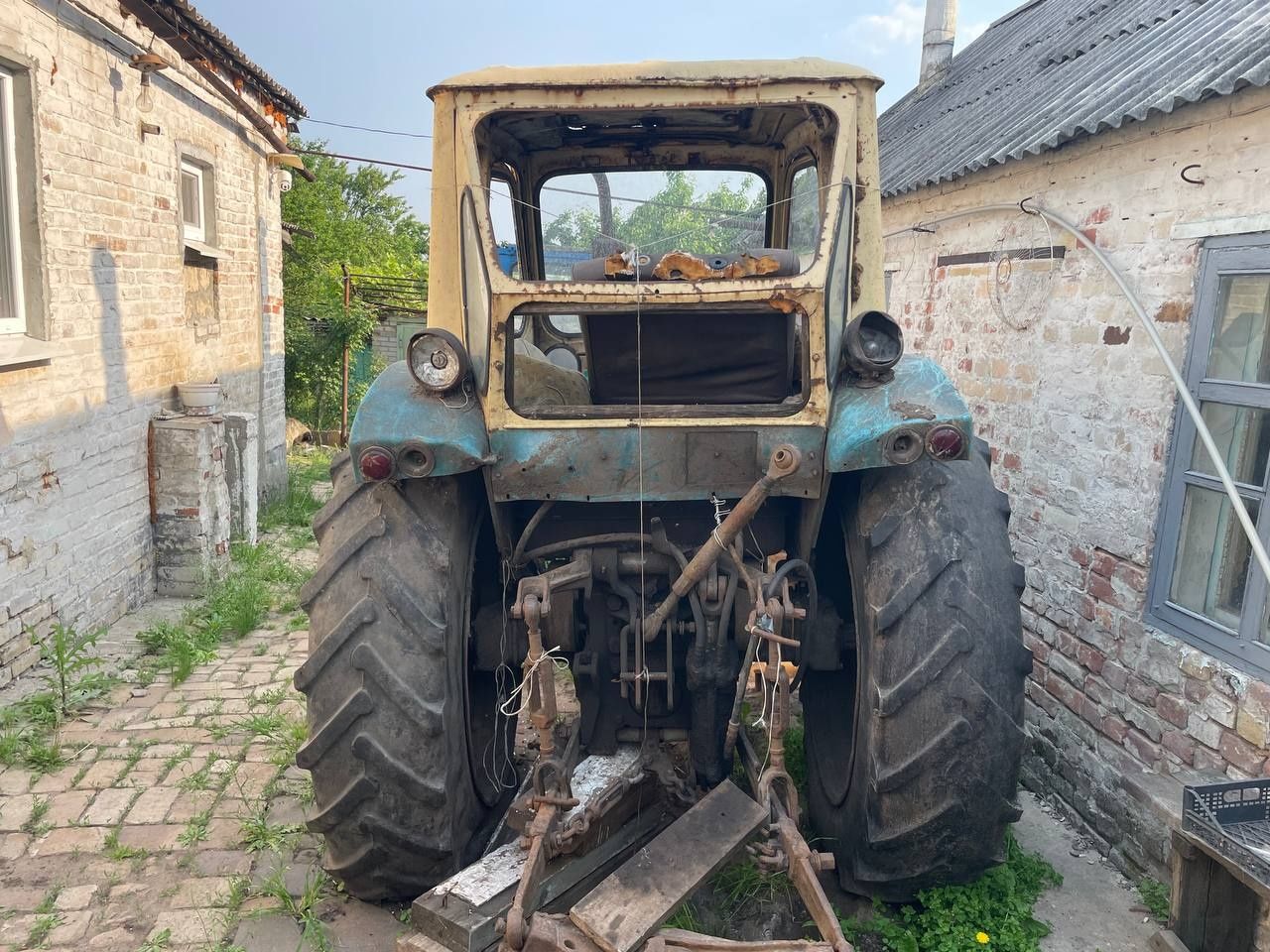 Трактор  Славянск