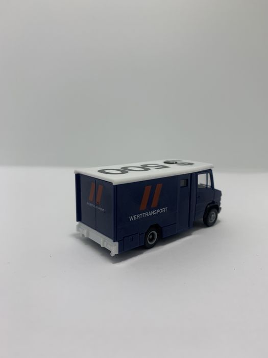 Miniatura Mercedes da Herpa escala H0 1/87