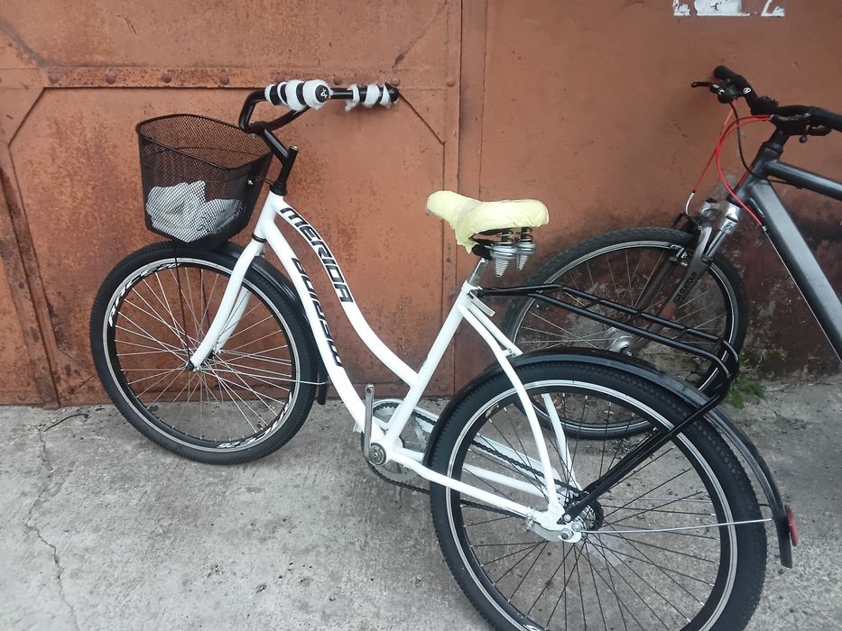 Женский велосипед