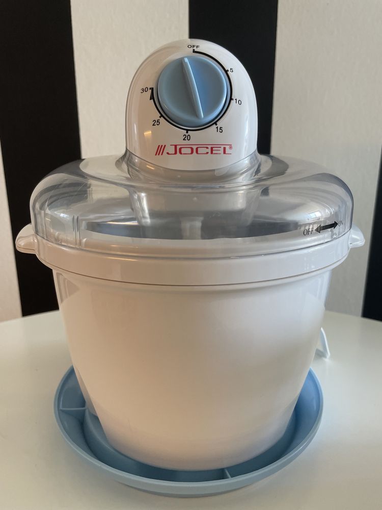 Maquina de fazer gelados JOCEL