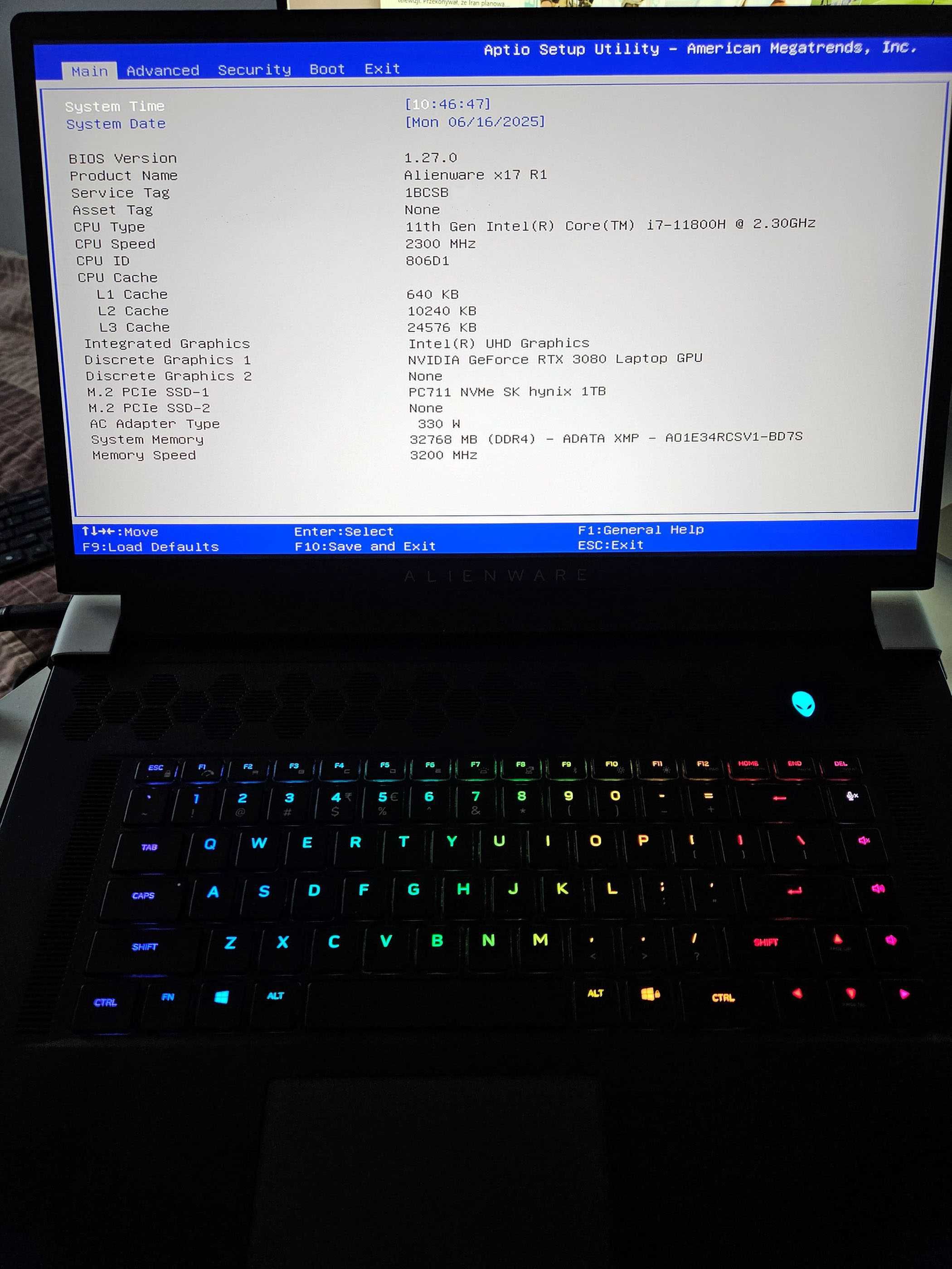 ALIENWARE x17 i7 11800H, RTX3080, 32GB RAM, SSD 1TB, 4K LCD