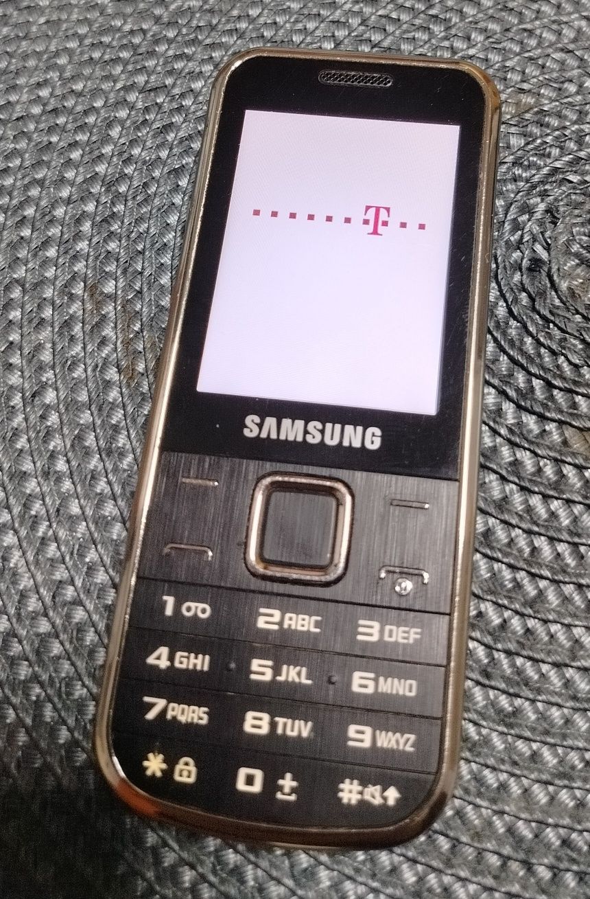 Telefon Samsung GT-C3530