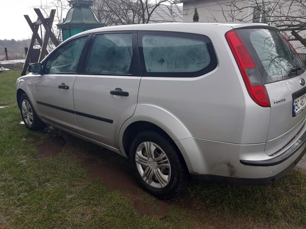 Автомобіль Ford Focus 2005