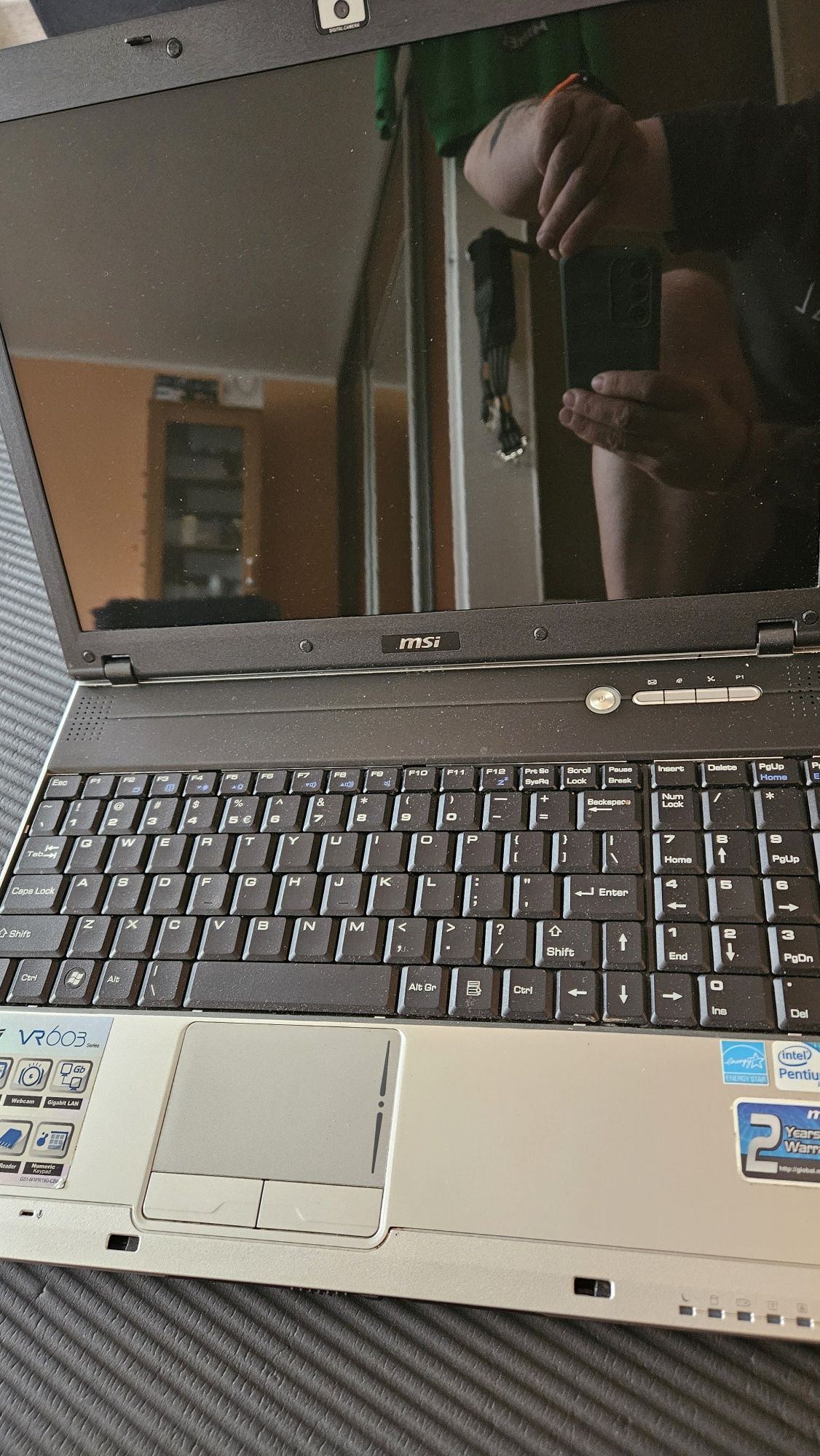 Laptop MSI MS-163K