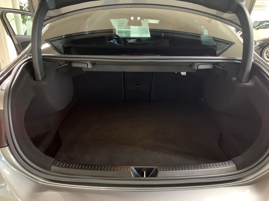 Mercedes-Benz A 250e Limousine AMG Line | Plug-in Hybrid | IVA dedutiv