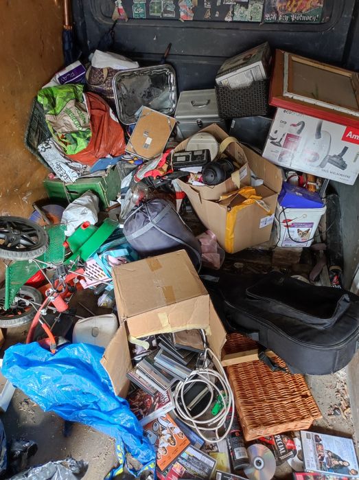 Opróżnianie Domów mieszkań po zmarłych Utylizacja opróżnianie piwnic g