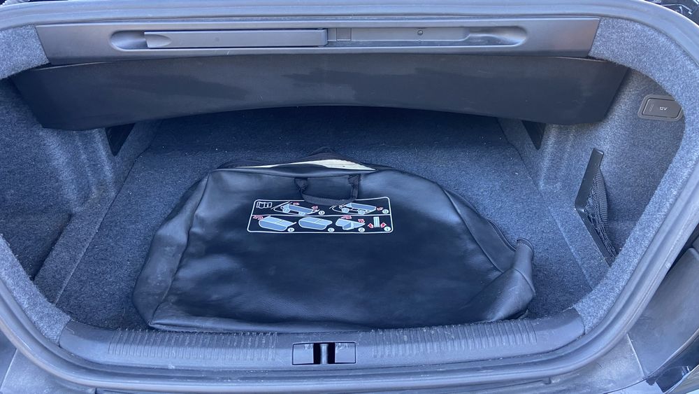 AUDI A4 2.5 TDI V6 MULTITRONIC SPORT LINE - excelente estado