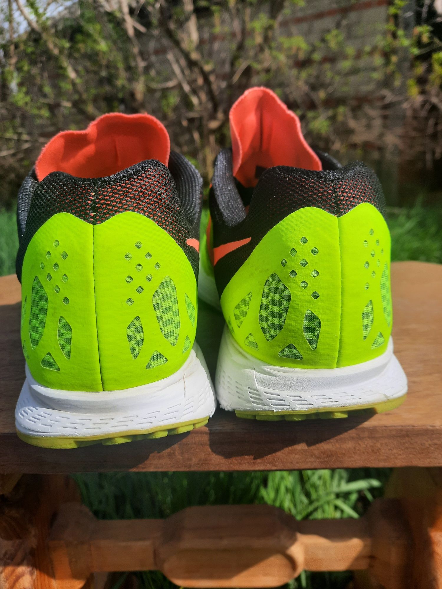 Оригінал,  Бігові Кросівки Nike Zoom Elite 7, Розмір 43